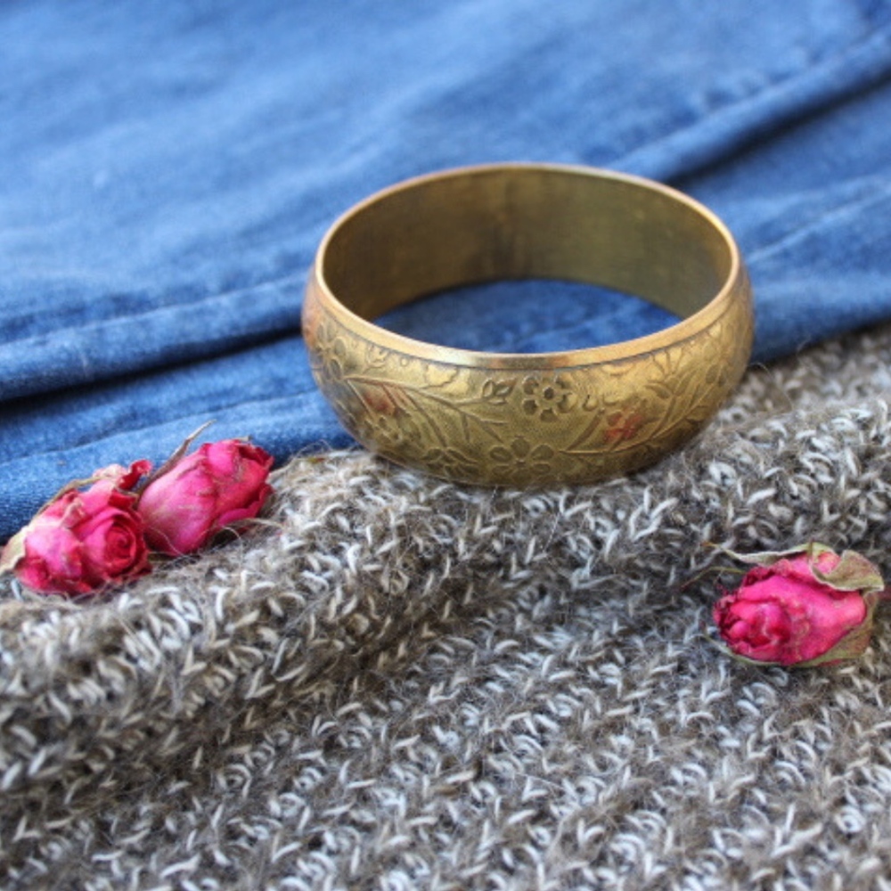 VINTAGE FLORAL STATEMENT BANGLE BRACELET METAL